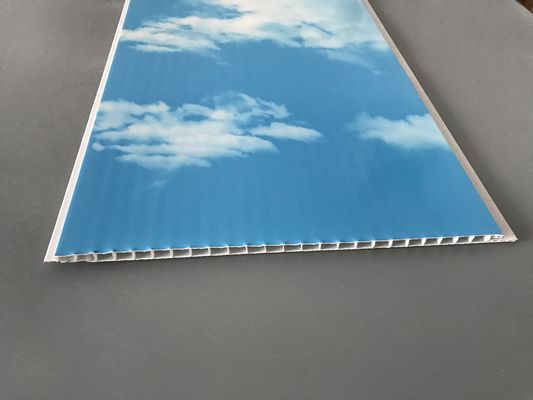 Gorąca pieczętowanie 250 × 7 mm PVC płyty sufitowe z niebieską i białą chmurą popularny projekt płyty sufitowe PVC