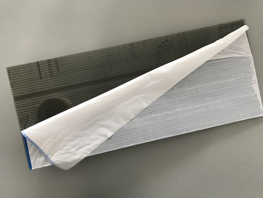 Wysoka wytrzymałość na uderzenia Szare poliwęglanowe blachy dachowe 6 mm * 2,1 * 11,8 m szerokości