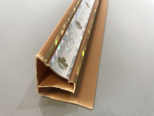 Top Profile gzymsowe z PVC Cornice Aplikacja Brown Color Long Service Life