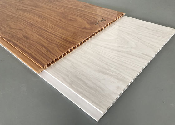 Panele drewniane o wysokim połysku z PVC do dekoracji ścian w holu hotelowym